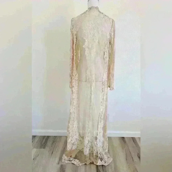 Misguided Premium Lace Maxi Kimono Size 6 - Picture 3 of 10